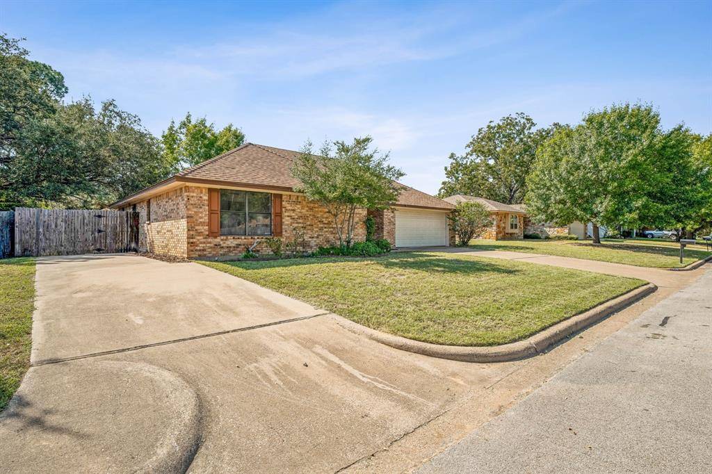 Granbury, TX 76048,1126 Dove Hollow Road