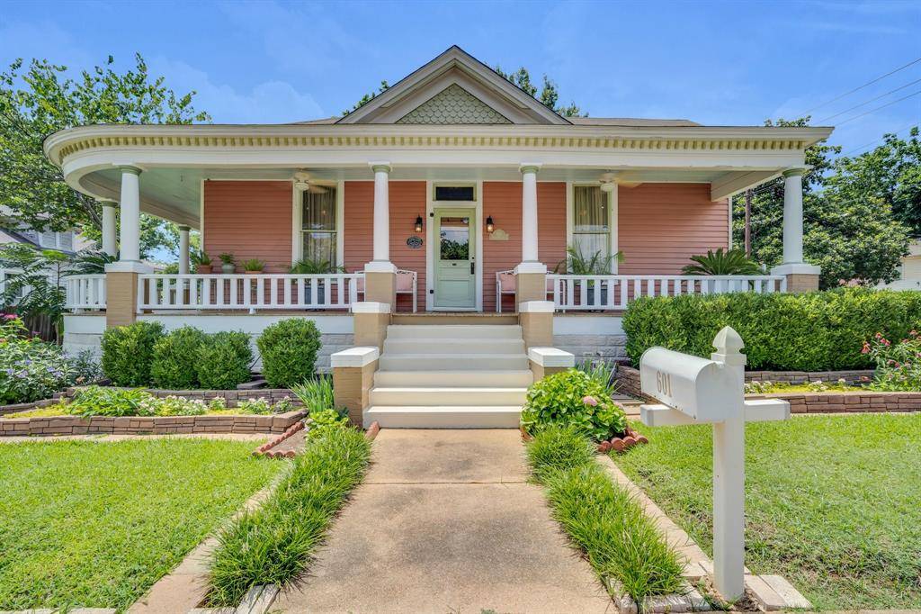 Palestine, TX 75801,601 S Magnolia Street