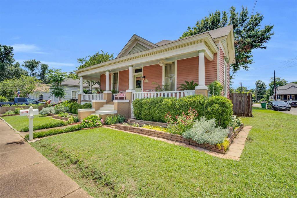 Palestine, TX 75801,601 S Magnolia Street