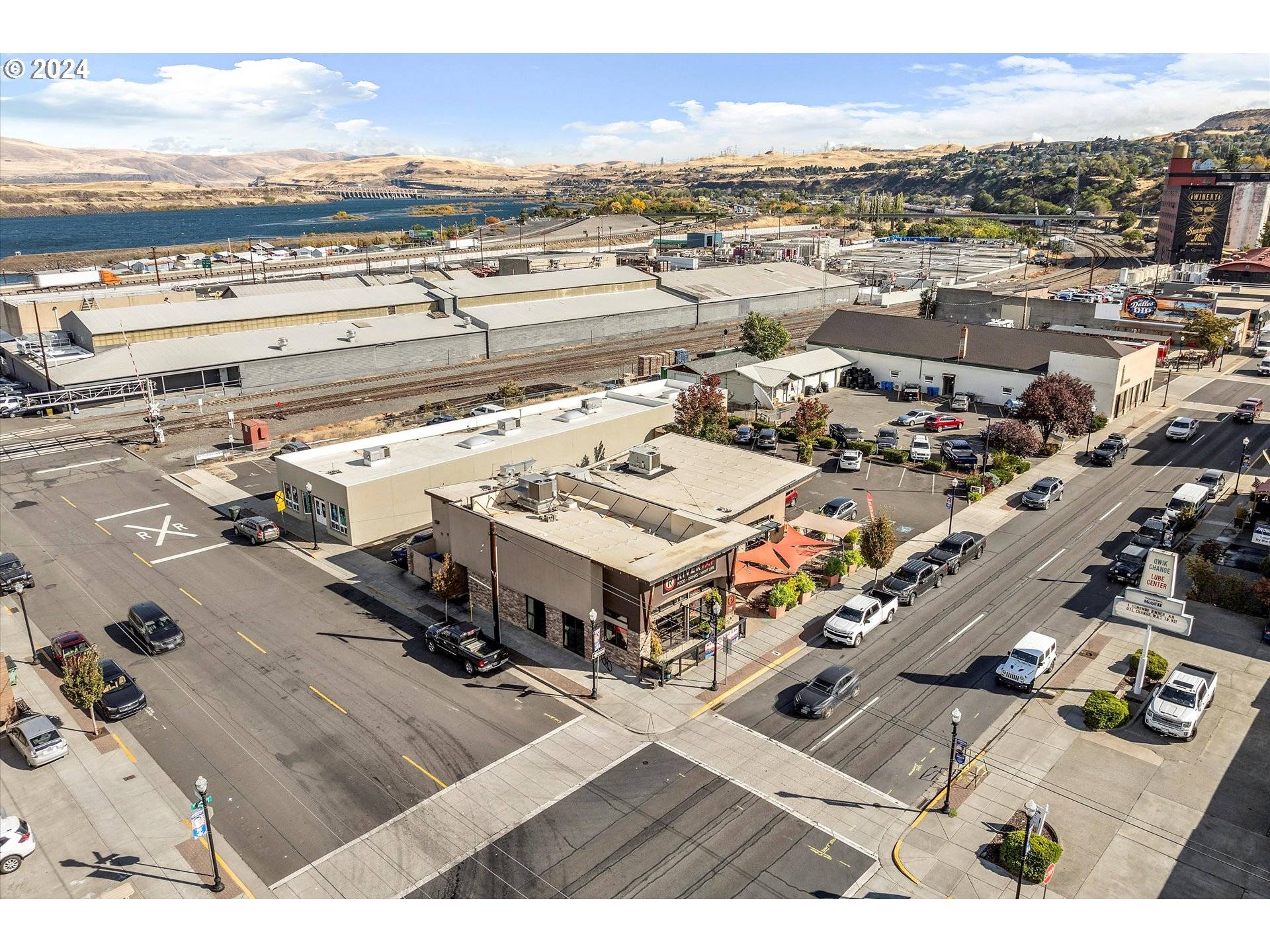 The Dalles, OR 97058,701 E 2ND ST