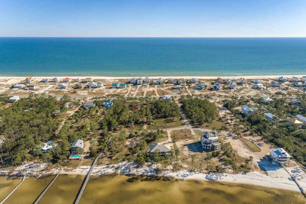 St. George Island, FL 32328,1191 Russell Way