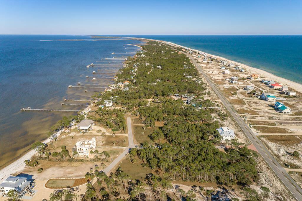 St. George Island, FL 32328,1191 Russell Way