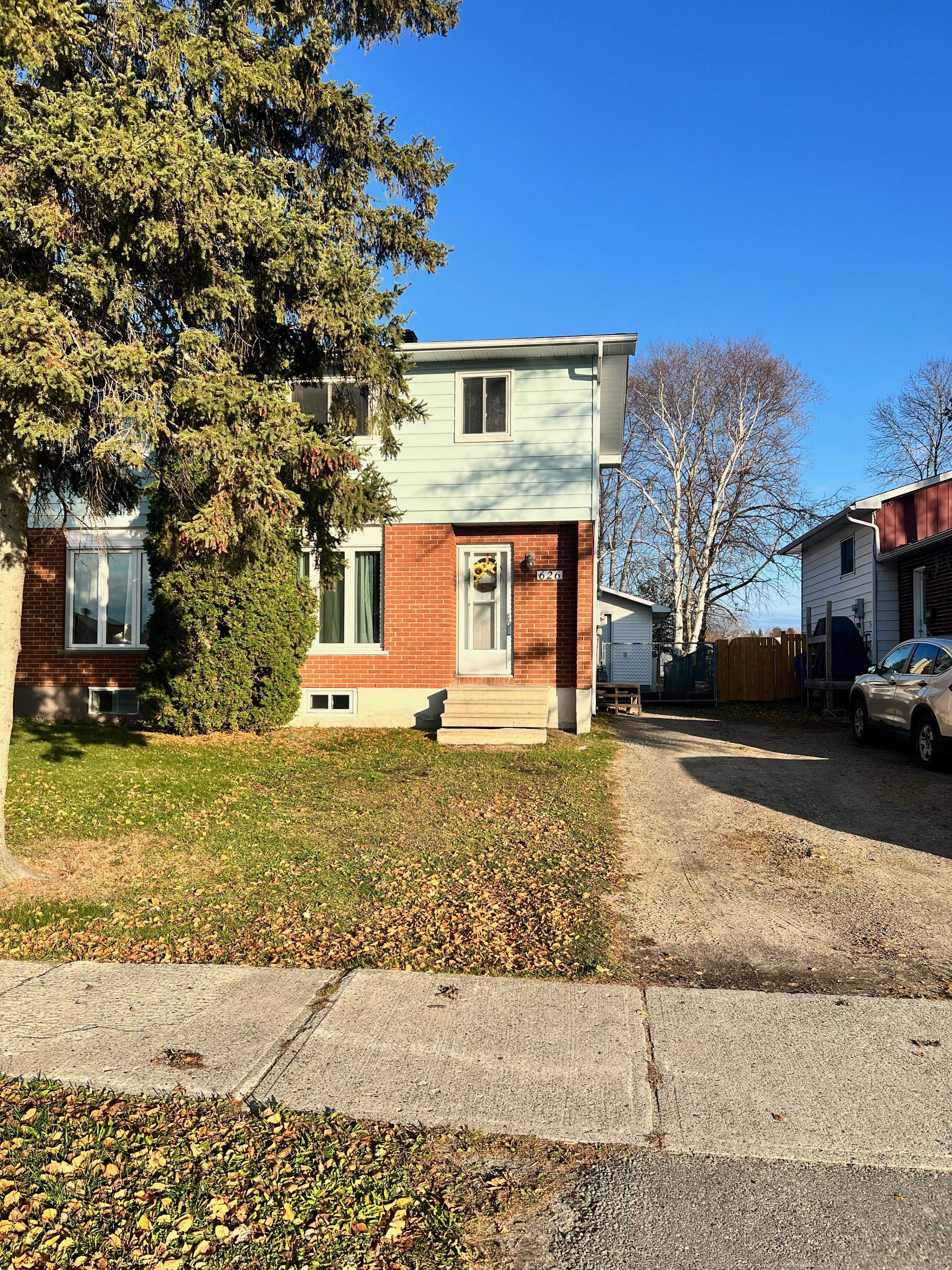 Timmins, ON P4N 7Z3,626 Mountjoy ST S