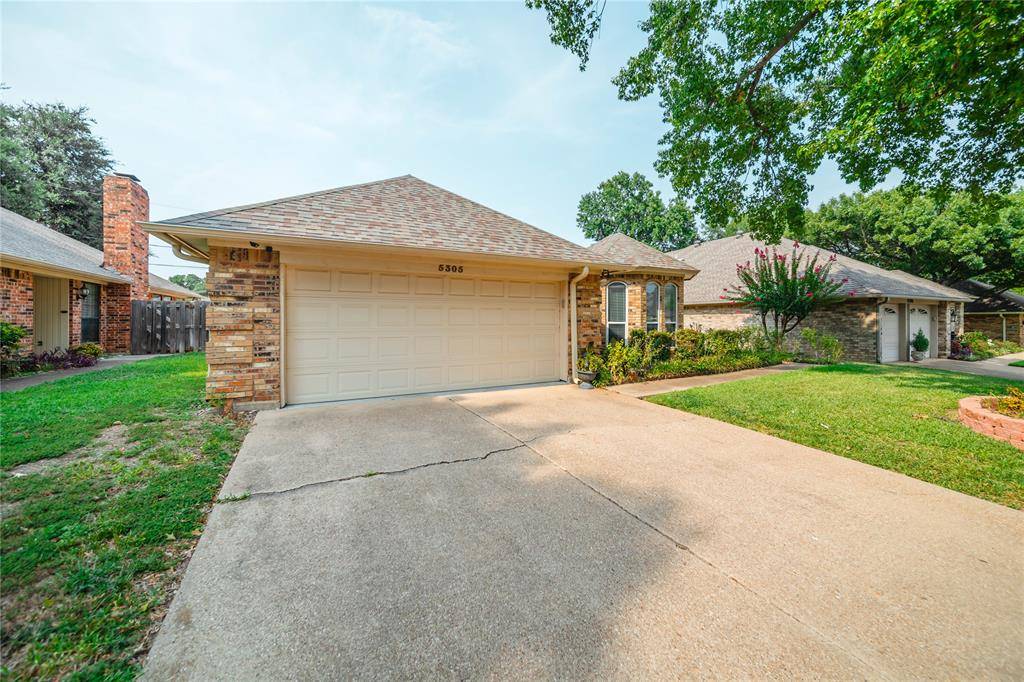 Arlington, TX 76016,5305 Timber Green Drive