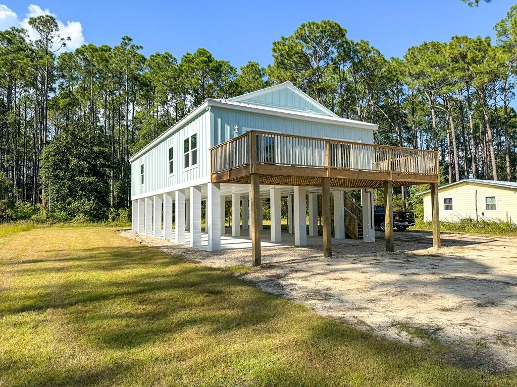 Carrabelle, FL 32322,3015 Hwy 98 E