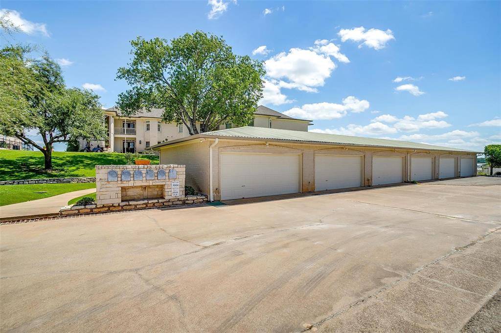 Granbury, TX 76048,7004 Bluff View Court #3