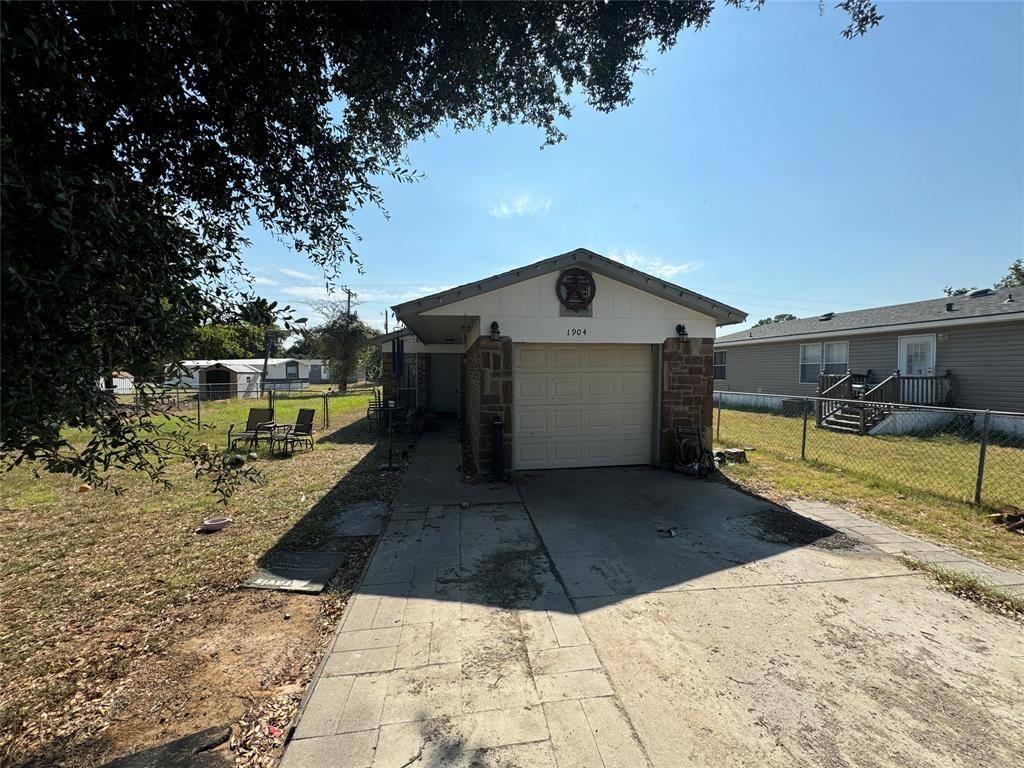 Pelican Bay, TX 76020,1904 Pelican Drive N