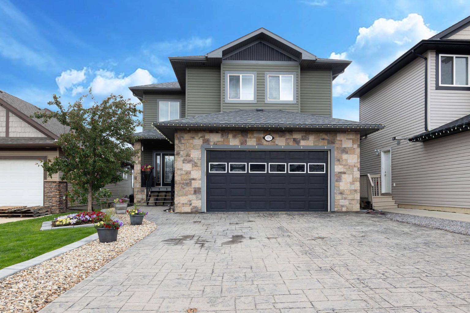 Fort Mcmurray, AB T9K 0P6,175 Heron PL