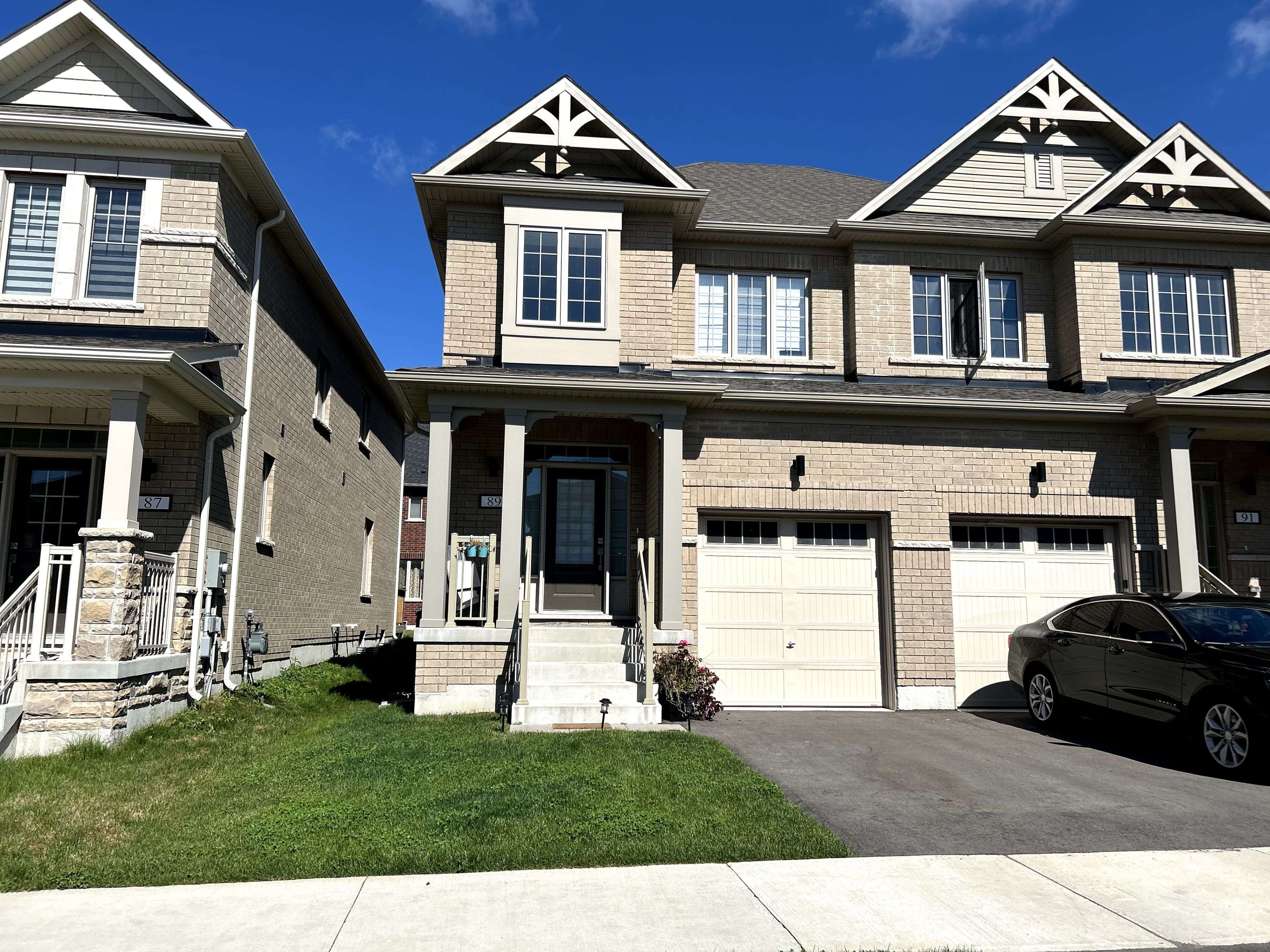 Barrie, ON P3P 1J2,89 Shepherd DR