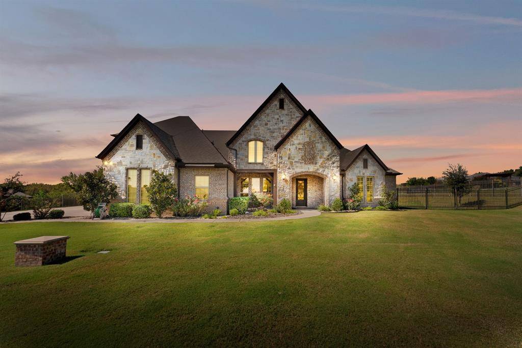 Aledo, TX 76008,210 Rising Oak Drive