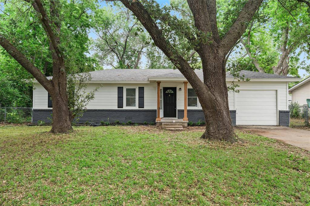 Robinson, TX 76706,144 Meadowbrook Street