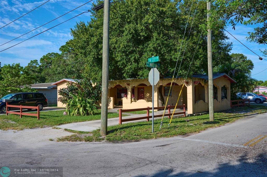 Fort Pierce, FL 34947,213 N 27th St