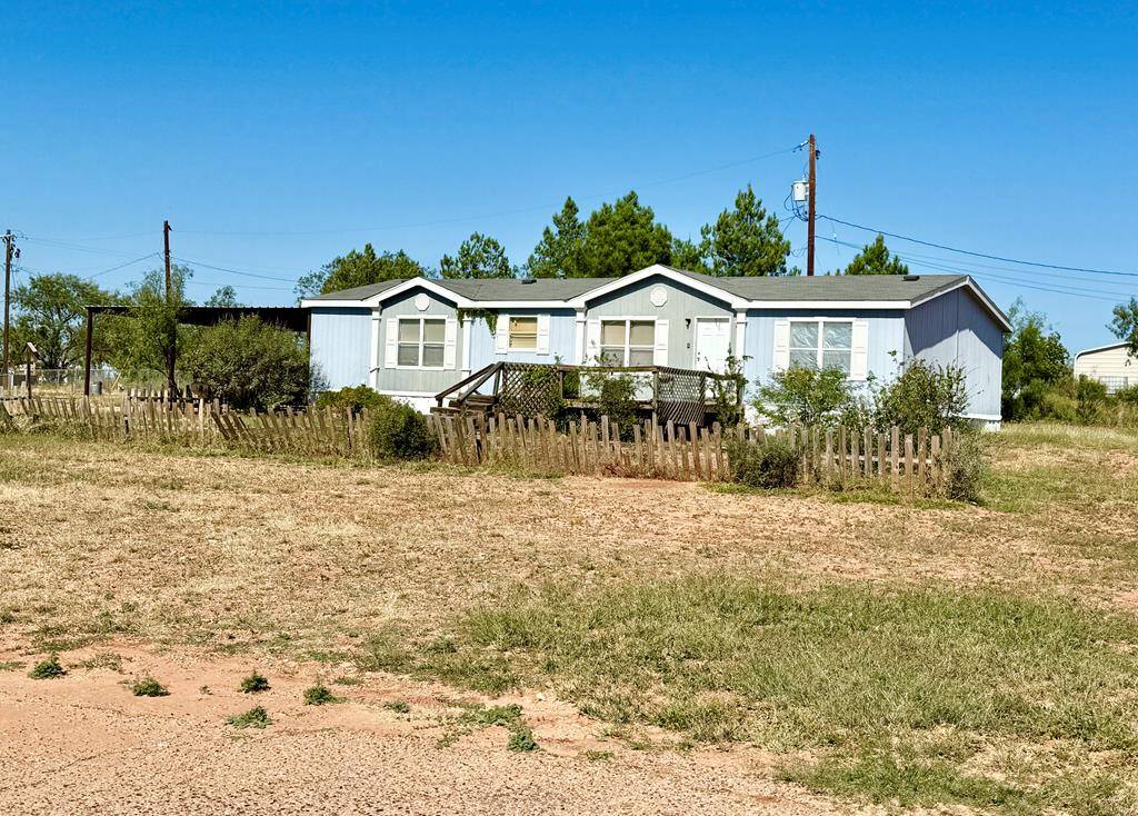 Robert Lee, TX 76945,11 Riverview