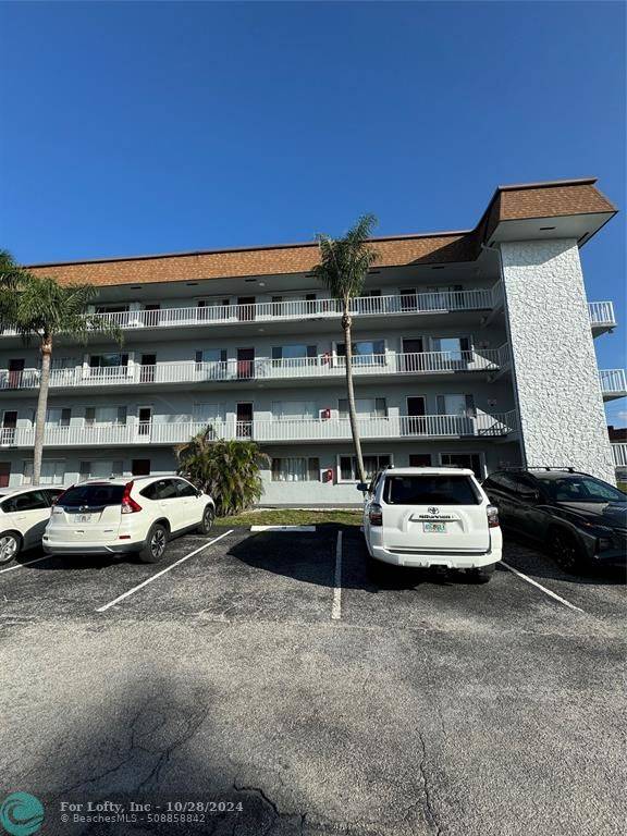 Lake Worth, FL 33462,6289 Lear Dr  #302