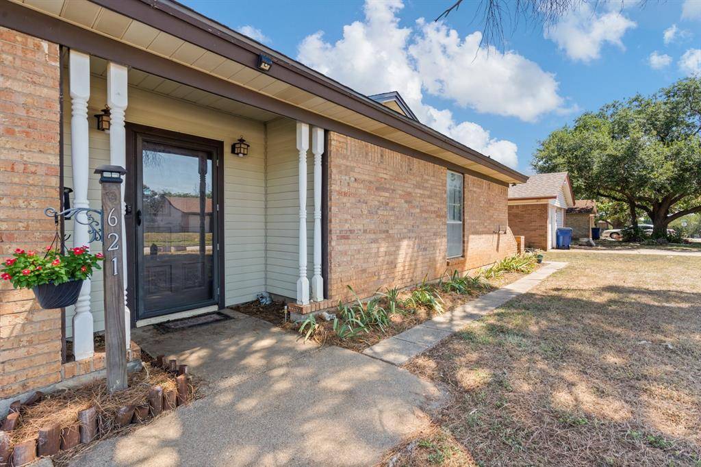 Crowley, TX 76036,621 E Mustang Street