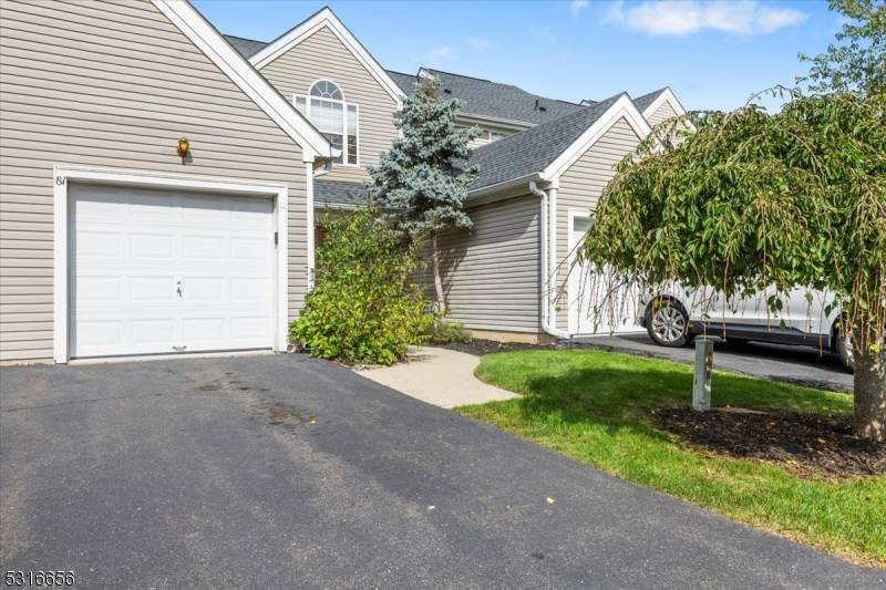 Readington Twp., NJ 08889,81 Violet Ct