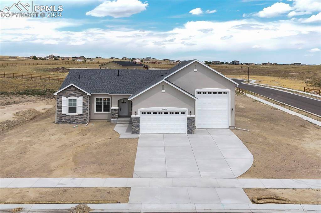 Falcon, CO 80831,13058 Highland Crest DR