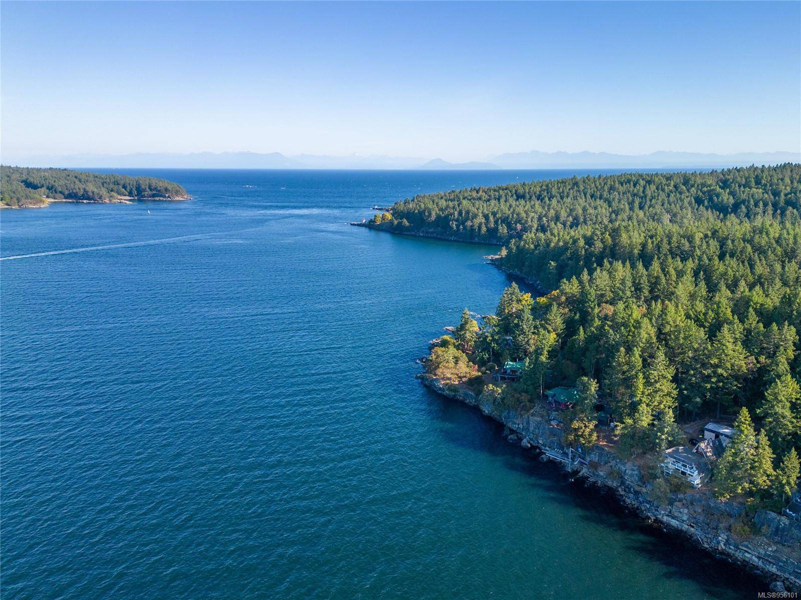 Galiano Island, BC V0N 1P0,315 Deacon Lane