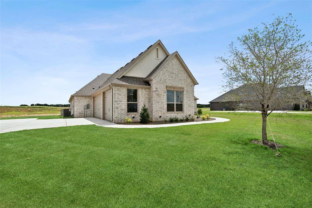 Granbury, TX 76049,1212 Explorer Lane