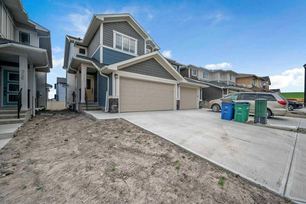 Airdrie, AB T4B0R7,982 bayview Rise SW