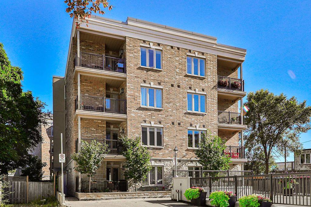 Oakville, ON L6K 1X5,70 Stewart ST #201