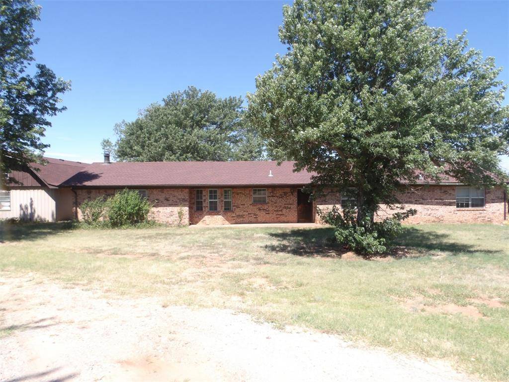 Binger, OK 73009,16112 County Street 2630 Street