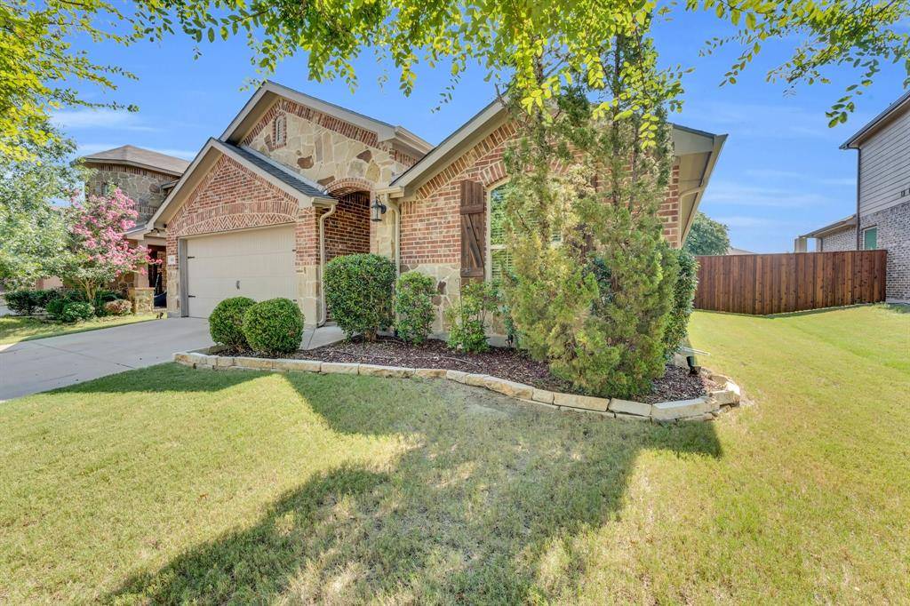 Burleson, TX 76028,808 Silverthorne Drive