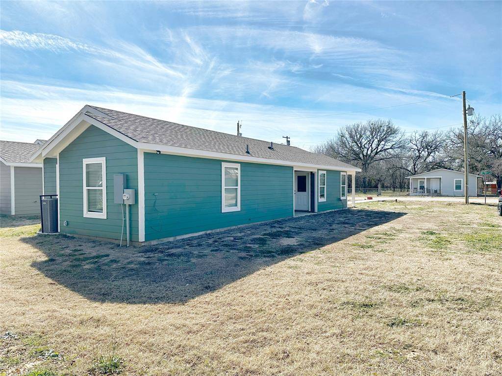 Mineral Wells, TX 76067,301 SW 14TH Avenue