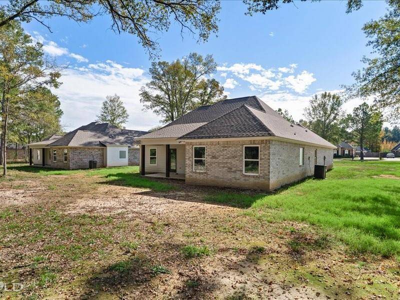 Greenwood, LA 71033,9436 N Pointe Circle