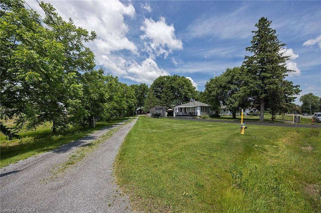 Greater Napanee, ON K7R 2B9,465 DUNDAS STREET WEST N/A