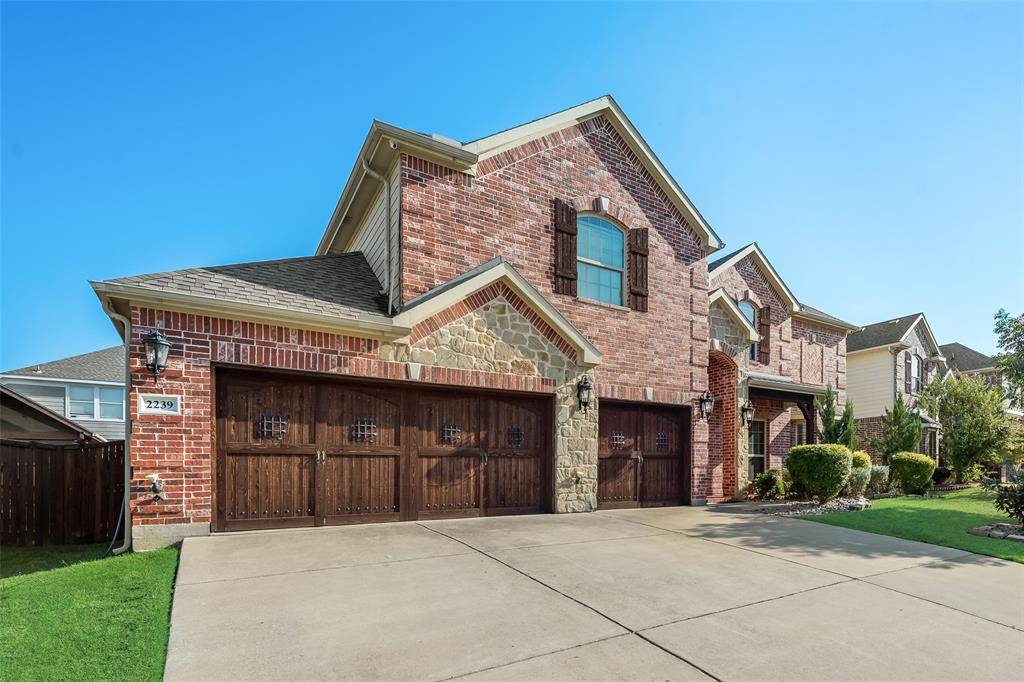 Grand Prairie, TX 75052,2239 Bald Eagle Way