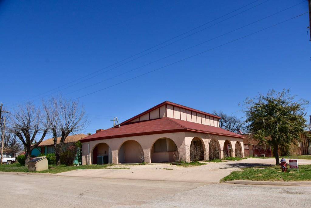 Haskell, TX 79521,606 N 1st Street