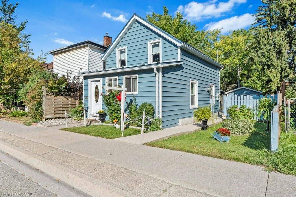 Gananoque, ON K7G 1H9,176 GARDEN ST