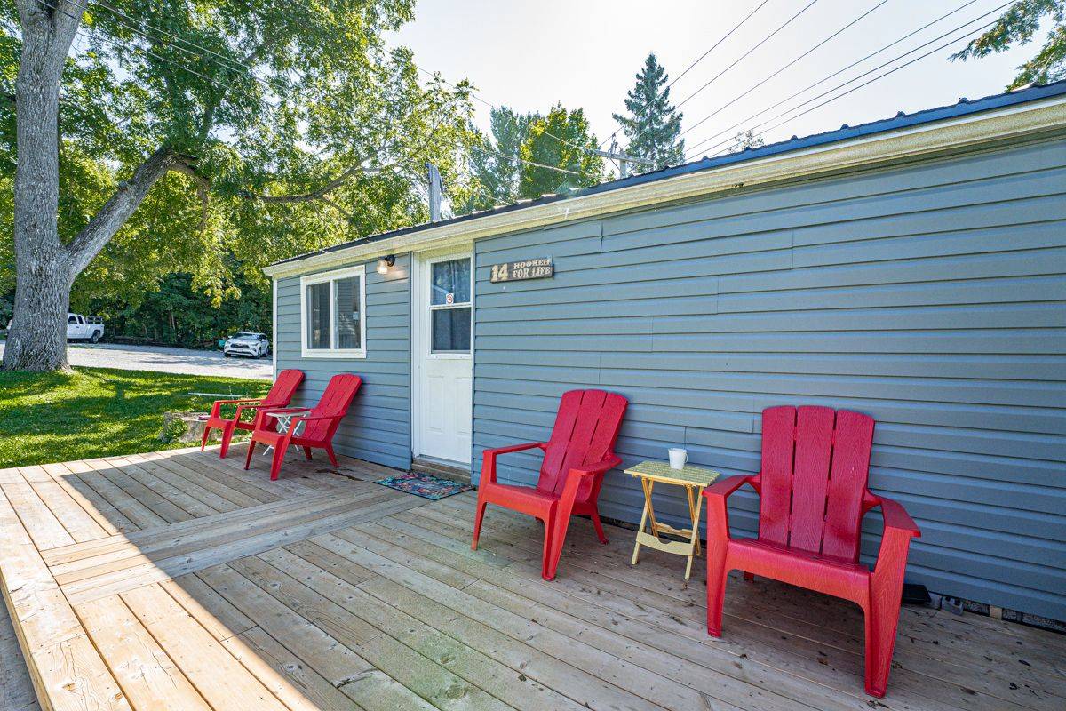 Kawartha Lakes, ON L0K 1W0,230-232 Lake Dalrymple RD #14