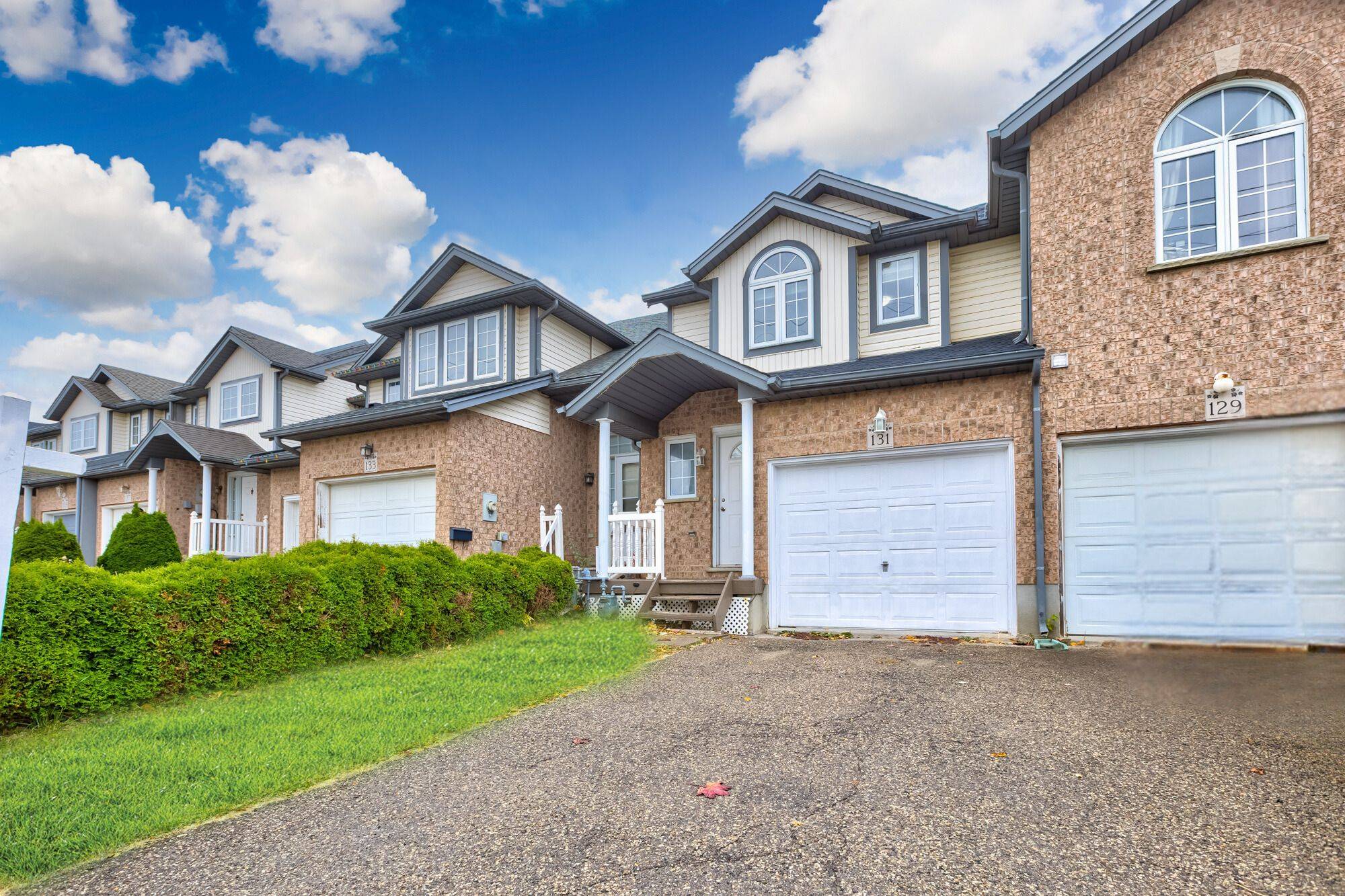 Kitchener, ON N2E 3T3,131 Activa AVE