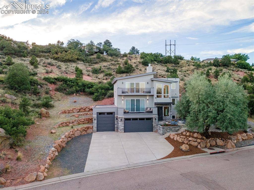 Manitou Springs, CO 80829,162 Crystal Valley RD