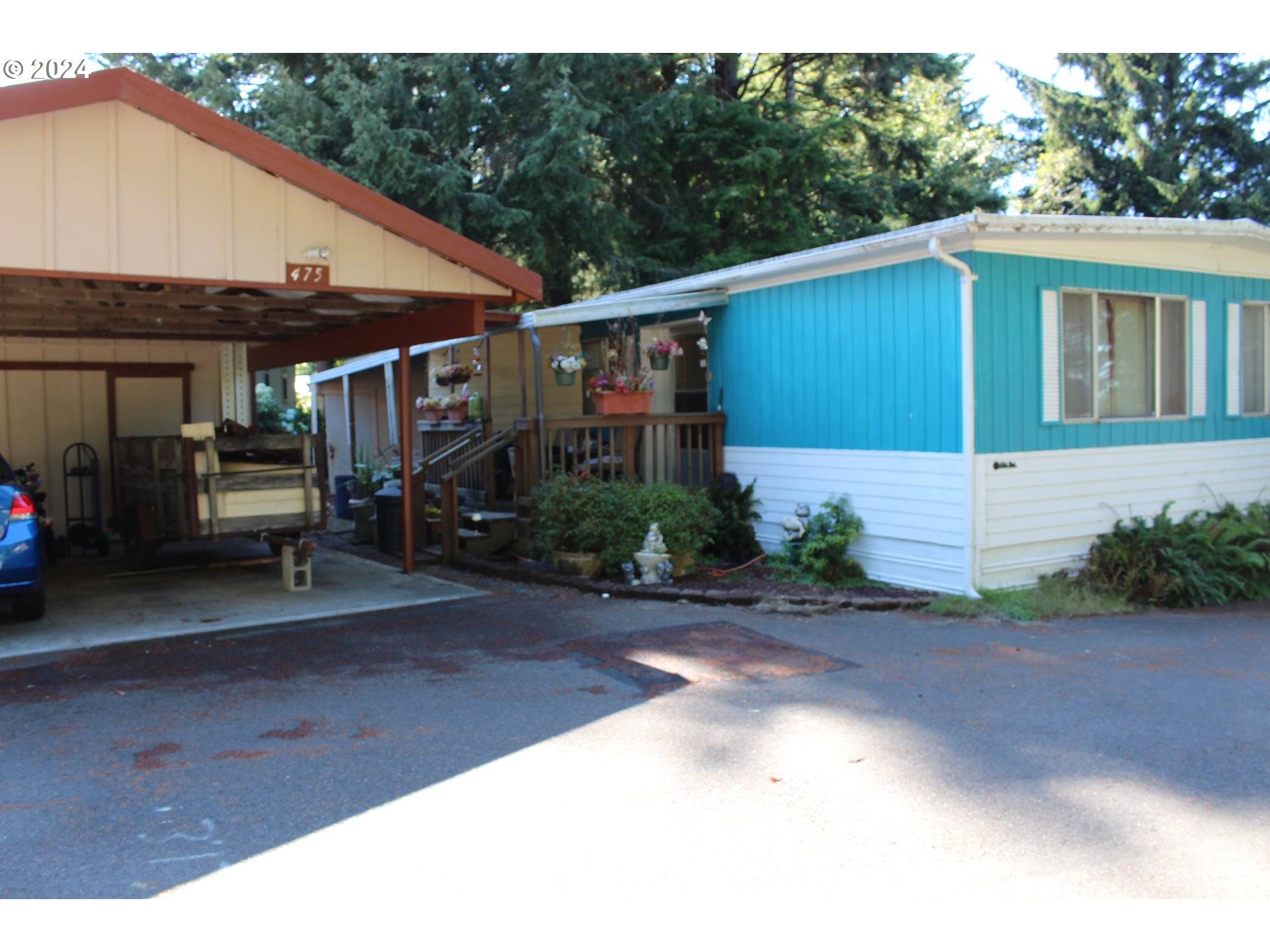 Coos Bay, OR 97420,475 VILLAGE PINES WAY