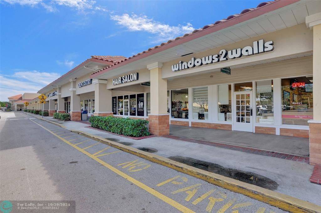 Coral Springs, FL 33065,8218 Wiles Road