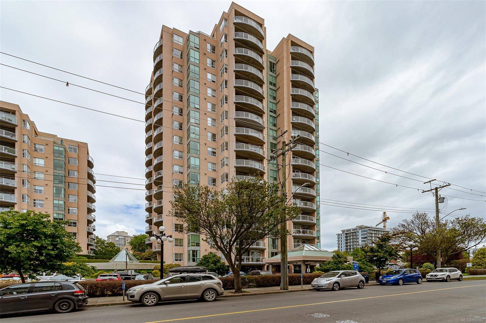 Victoria, BC V8V 4Y4,1020 View St #1702