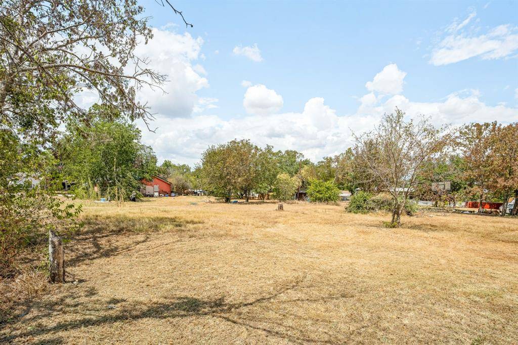 De Leon, TX 76444,632 E Labadie Avenue