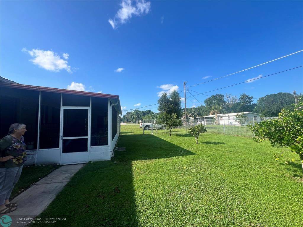 Okeechobee, FL 34972,744 NE 29th Ave