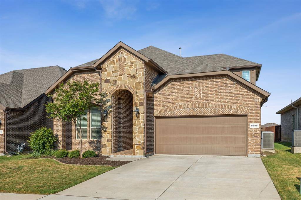 Fort Worth, TX 76177,9709 Calaveras Road