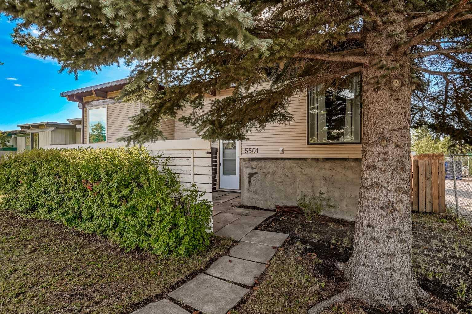 Calgary, AB T2A 3X8,5501 4 AVE NE