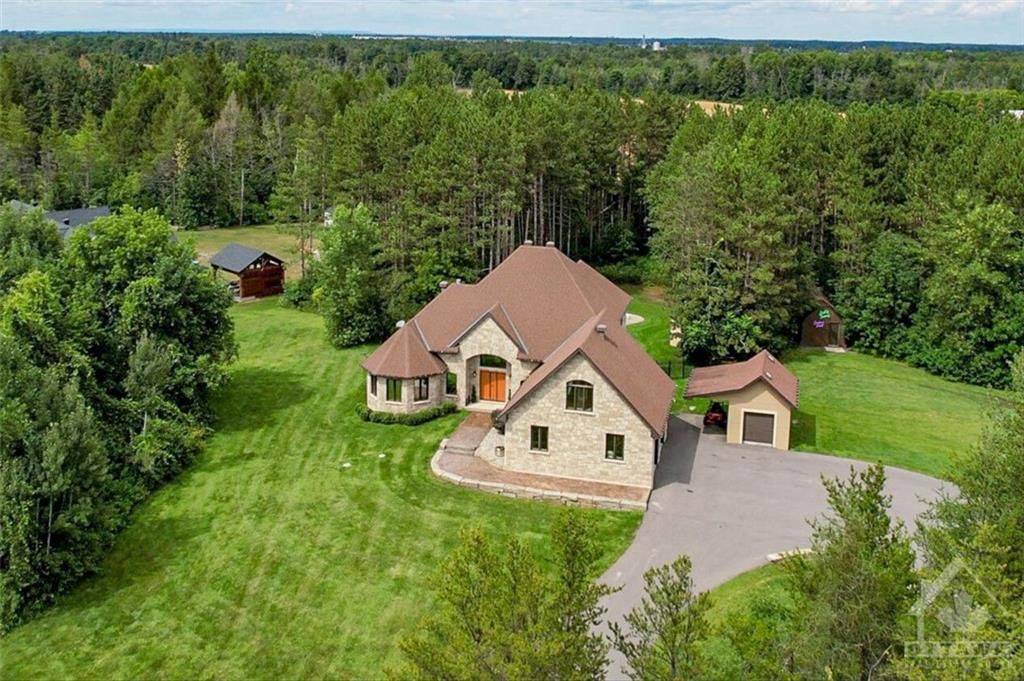 Manotick - Kars - Rideau Twp And Area, ON K0A 2T0,6769 DEER RUN PL