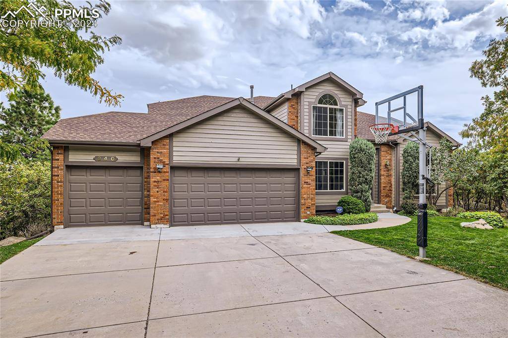 Colorado Springs, CO 80906,340 Paisley DR