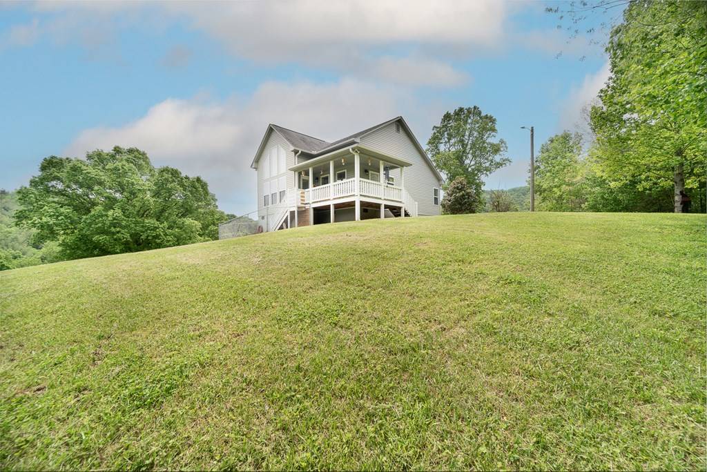 Murphy, NC 28906,415 Hidden Hills Estates Drive