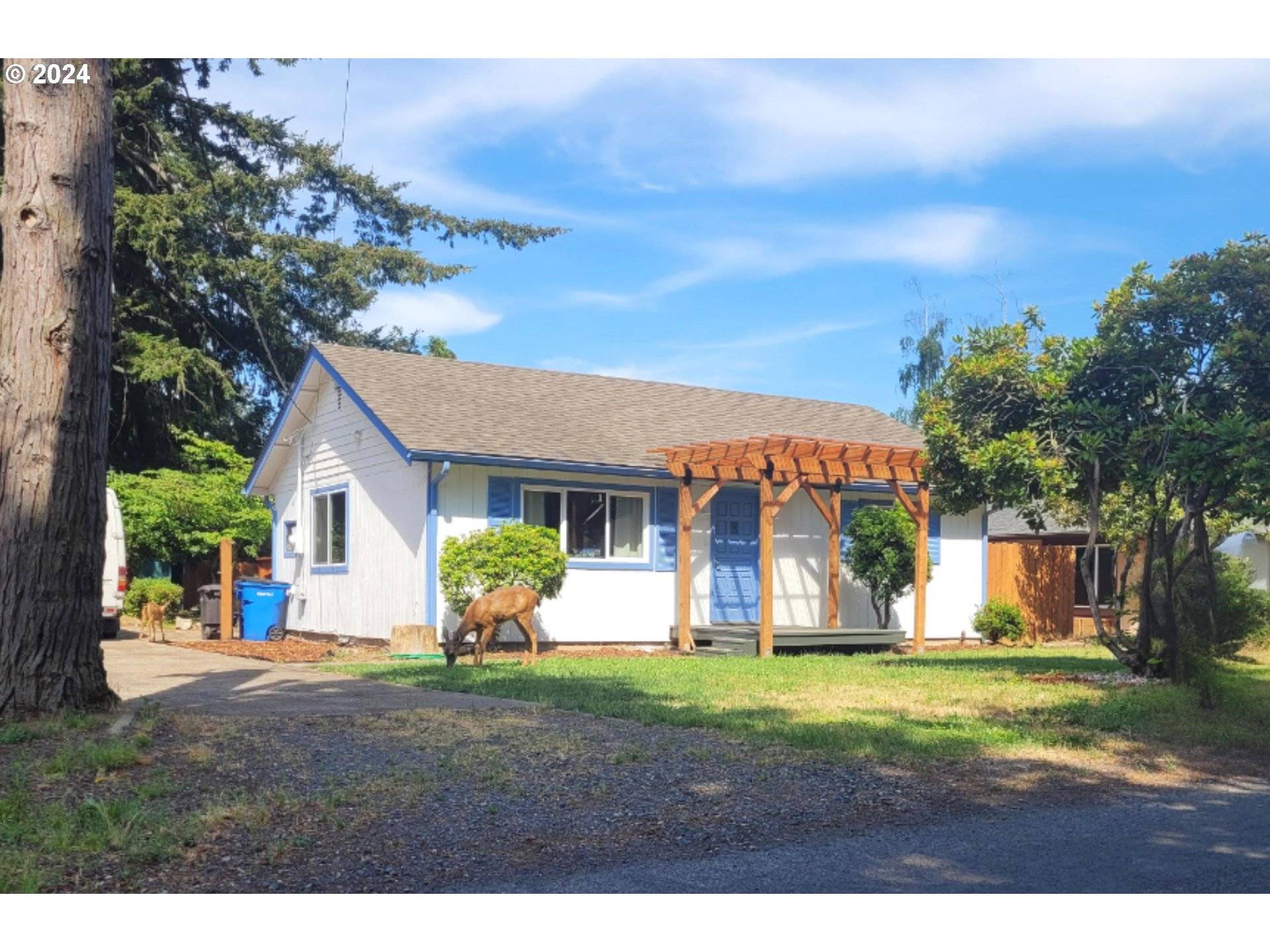 Washougal, WA 98671,735 9TH ST