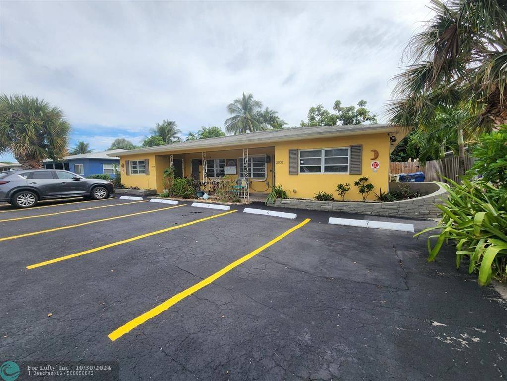 Wilton Manors, FL 33305,2032 NE 26th St  #1-6