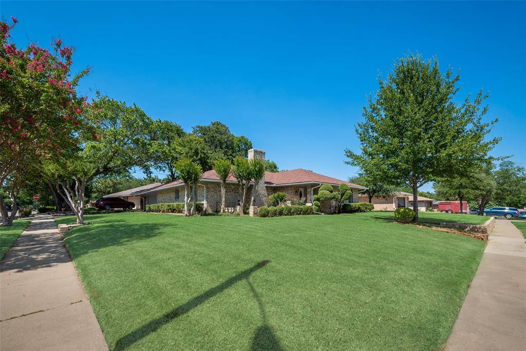 Irving, TX 75060,2117 Sandy Lane