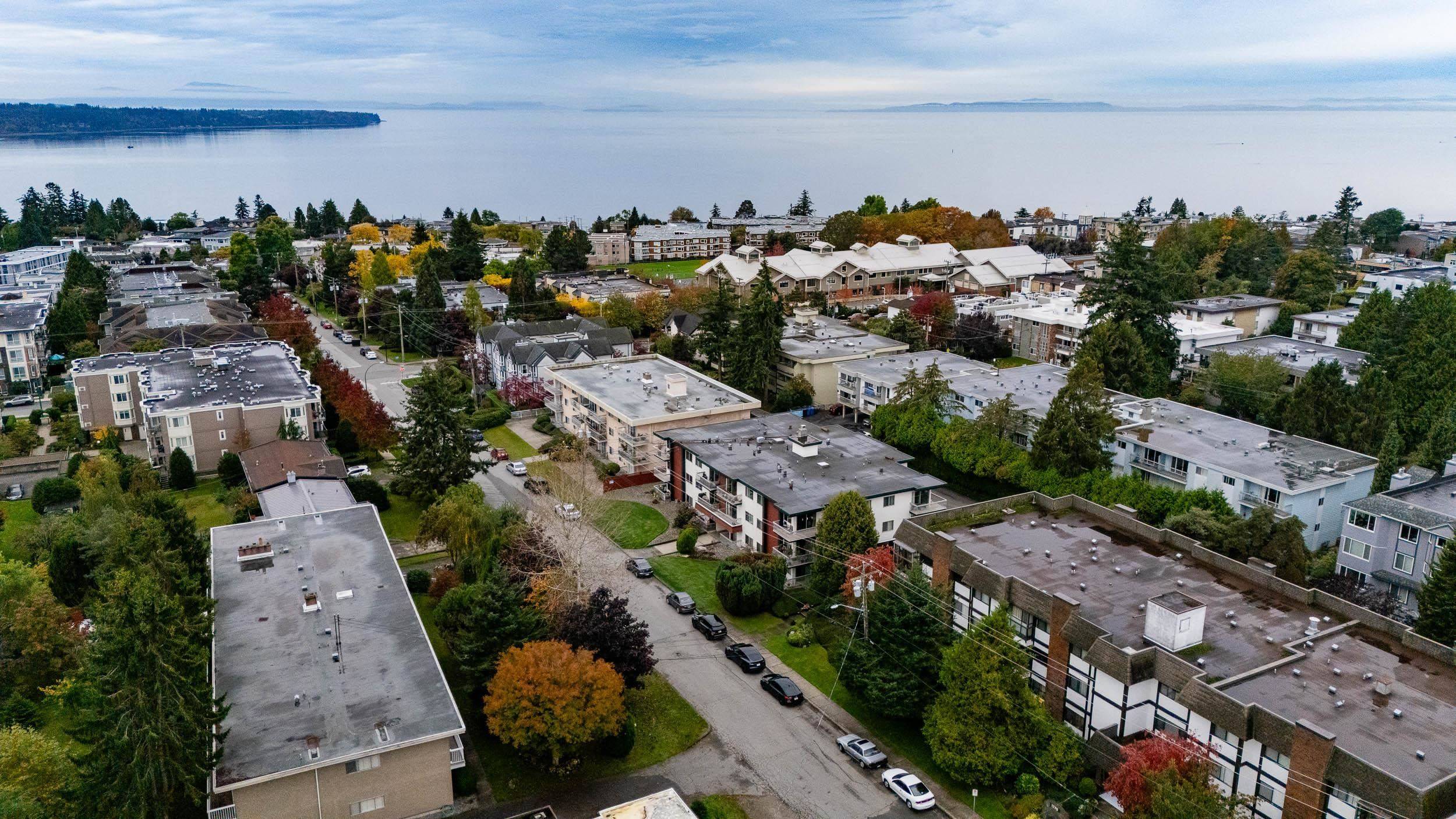 White Rock, BC V4B 4C2,1351 MERKLIN STREET